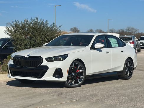 New 2026 BMW 540i xDrive xDrive w/ M Sport Package image 1