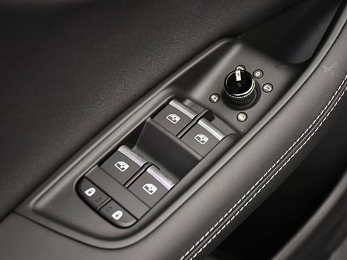 New 2026 Audi Q8 Premium Plus image 34