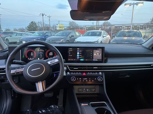 Used 2025 Hyundai Sonata SEL image 17