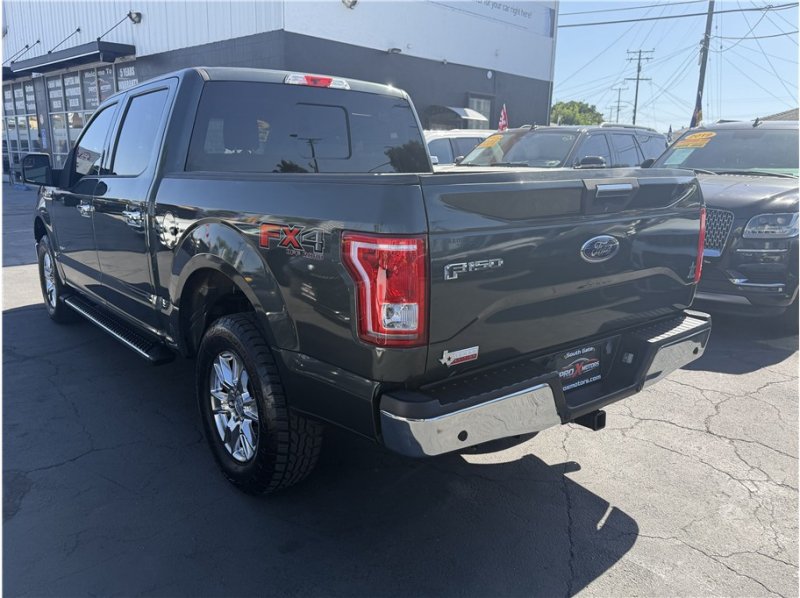Used 2015 Ford F150 XLT w/ Equipment Group 302A Luxury AWD/4WD image 4