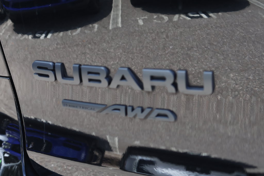 Used 2024 Subaru Ascent Onyx Edition Limited w/ Popular Package Onyx AWD/4WD image 7