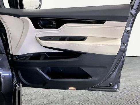 Used 2025 Honda Odyssey Elite image 28