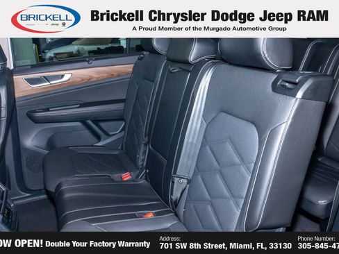 Used 2025 Volkswagen Atlas SE FWD image 19