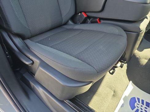 New 2026 GMC Sierra 1500 SLE image 42