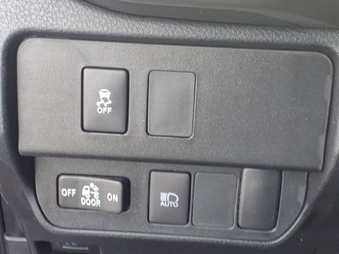 Used 2023 Toyota Tacoma SR5 image 22