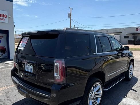 Used 2020 GMC Yukon SLT w/ Premium Edition AWD/4WD image 3