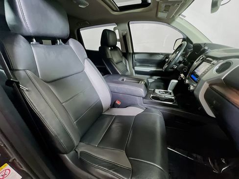 Certified 2018 Toyota Tundra Limited w/ Limited Premium Package AWD/4WD image 25