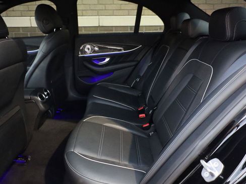 Used 2018 Mercedes-Benz E 63 AMG S image 20
