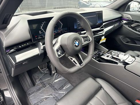 New 2026 BMW 530i w/ Executive Package image 21