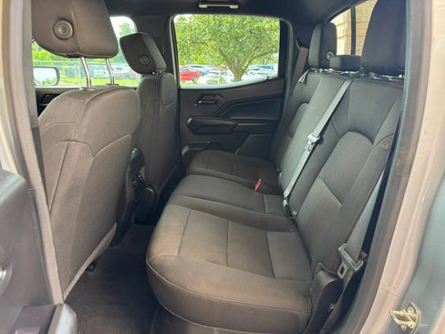 Used 2023 Chevrolet Colorado Trail Boss w/ Safety Package AWD/4WD image 14