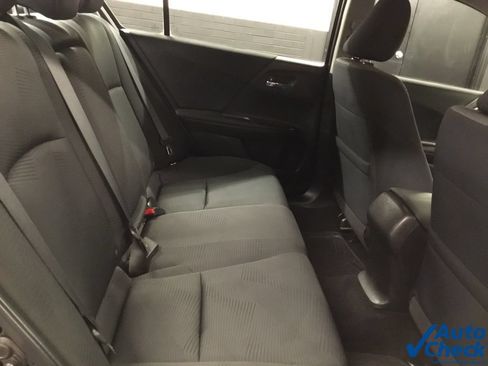 Used 2014 Honda Accord LX image 29