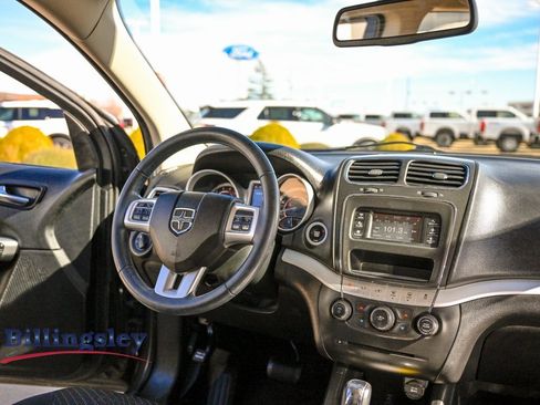 Used 2018 Dodge Journey SE w/ Popular Equipment Group image 15