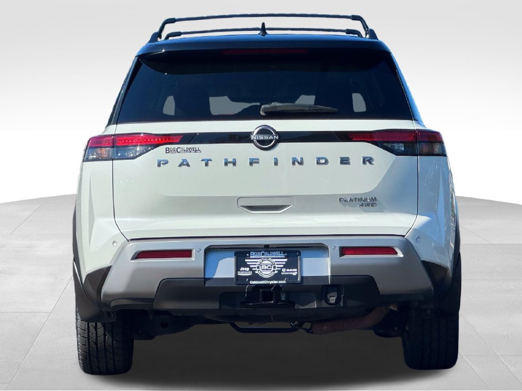 Used 2023 Nissan Pathfinder Platinum AWD/4WD image 6