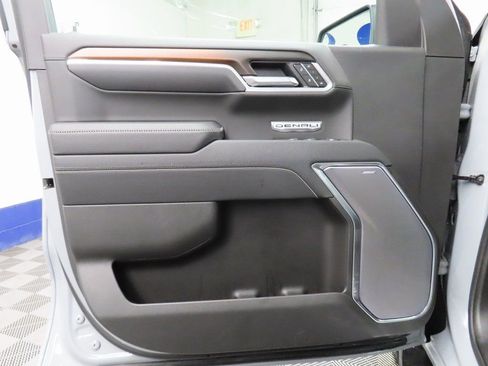 Used 2025 GMC Sierra 1500 Denali image 55