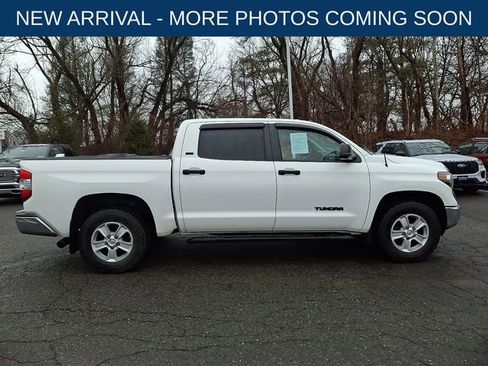 Used 2019 Toyota Tundra SR5 image 9