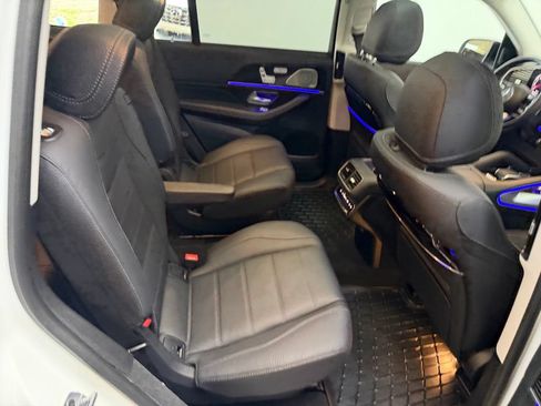 Used 2024 Mercedes-Benz GLS 580 4MATIC image 57
