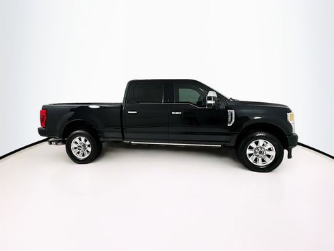 Used 2022 Ford F350 Platinum w/ FX4 Off-Road Package image 9
