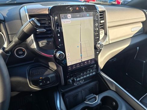 Used 2025 RAM 2500 Laramie w/ Night Edition image 16