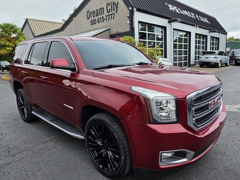 Used 2018 GMC Yukon SLT AWD/4WD image 13