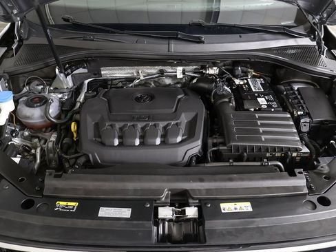 Used 2023 Volkswagen Tiguan S image 17