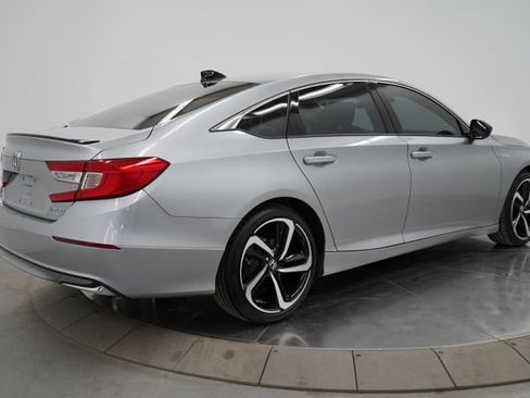 Used 2022 Honda Accord Sport image 7
