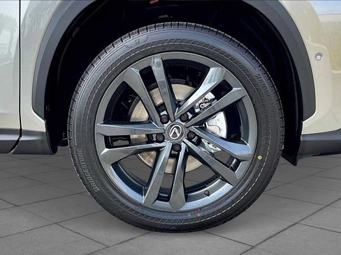 Used 2025 Lexus NX 450h+ AWD w/ Accessory Package (Z1) image 9