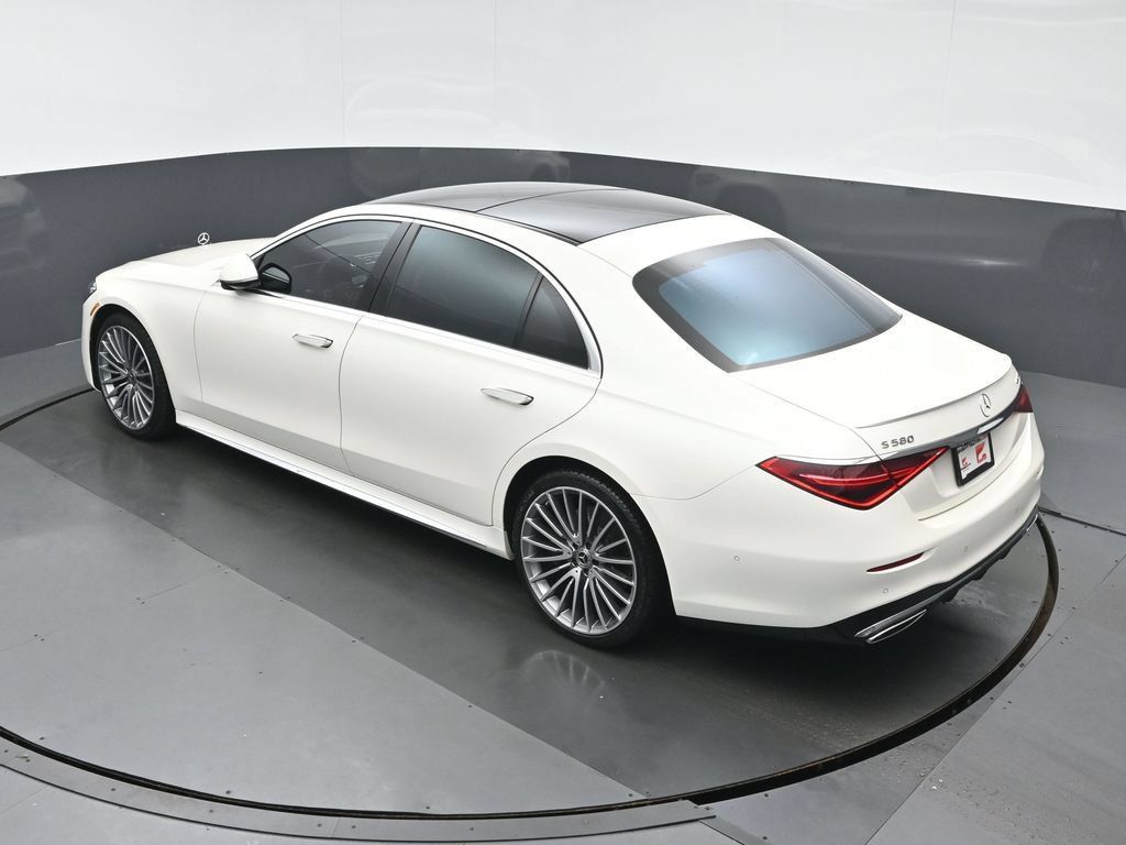 Used 2022 Mercedes-Benz S 580 4MATIC Sedan image 33