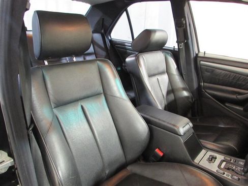 Used 1999 Mercedes-Benz C 280 Sedan image 49