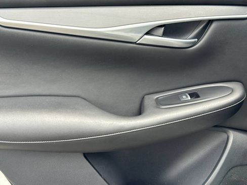 Used 2022 INFINITI QX50 Luxe w/ Appearance Package FWD image 24