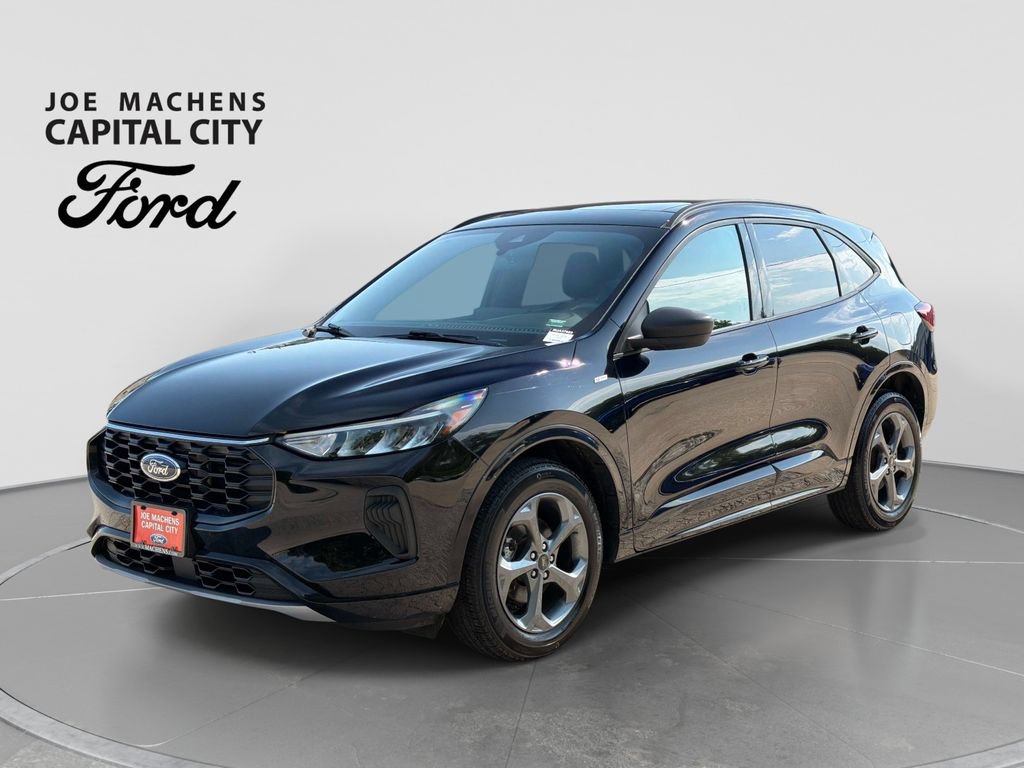 Used 2024 Ford Escape ST-Line w/ Tech Pack #1 AWD/4WD image 9