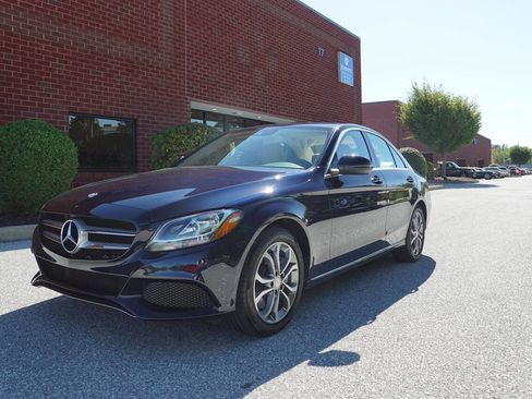 Used 2016 Mercedes-Benz C 300 Sedan image 2