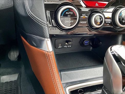 Used 2019 Subaru Forester Touring w/ Popular Package #3 AWD/4WD image 31