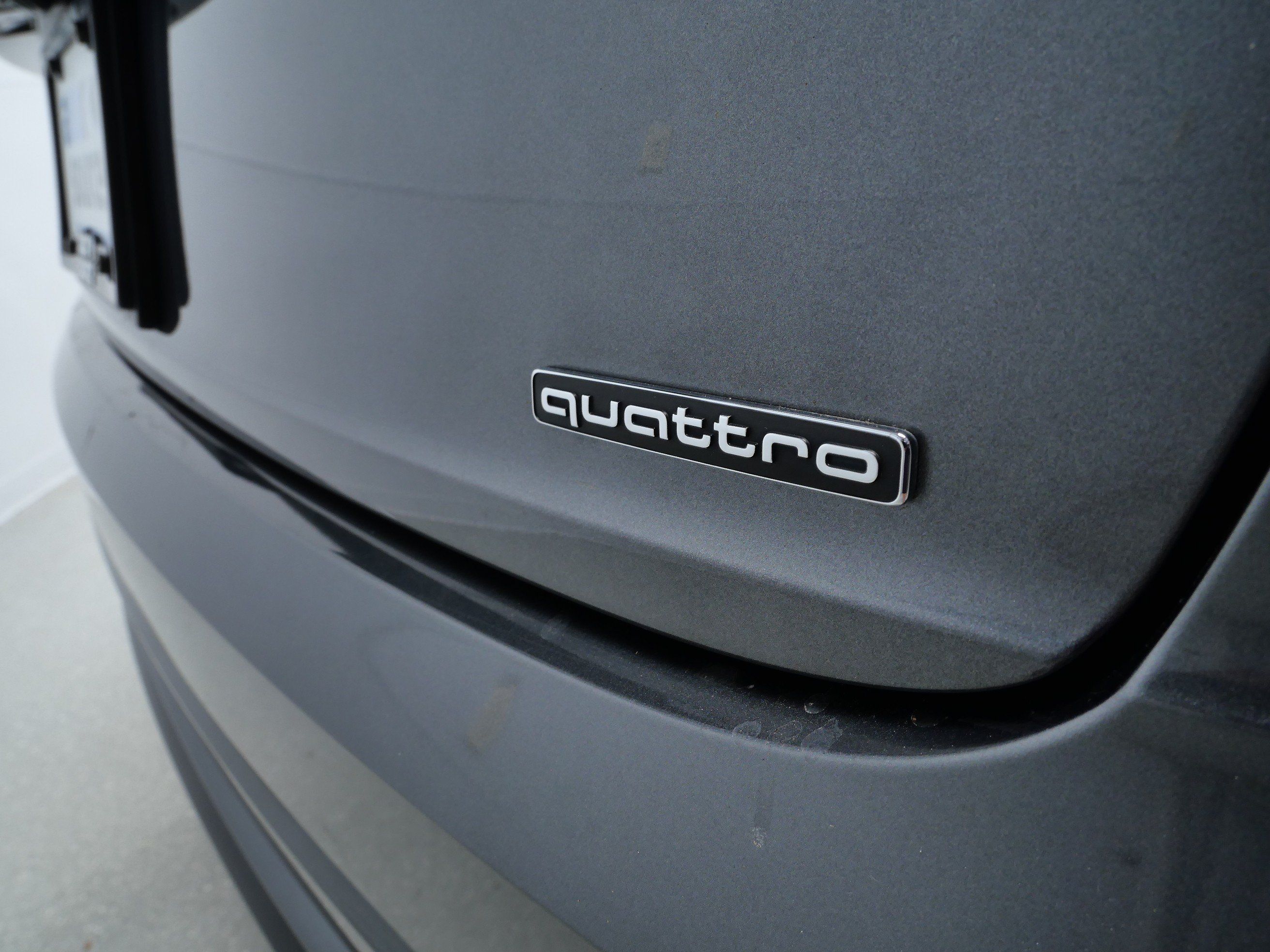 Used 2019 Audi Q8 Premium Plus w/ Premium Plus AWD/4WD image 6