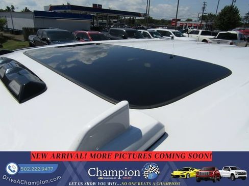 Used 2021 Chevrolet Silverado 2500 LTZ AWD/4WD image 12
