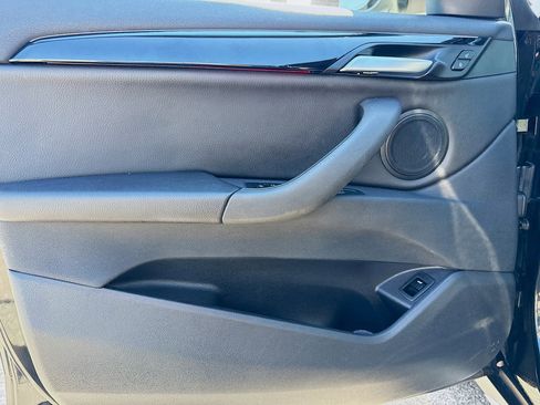 Used 2022 BMW X1 sDrive28i image 21