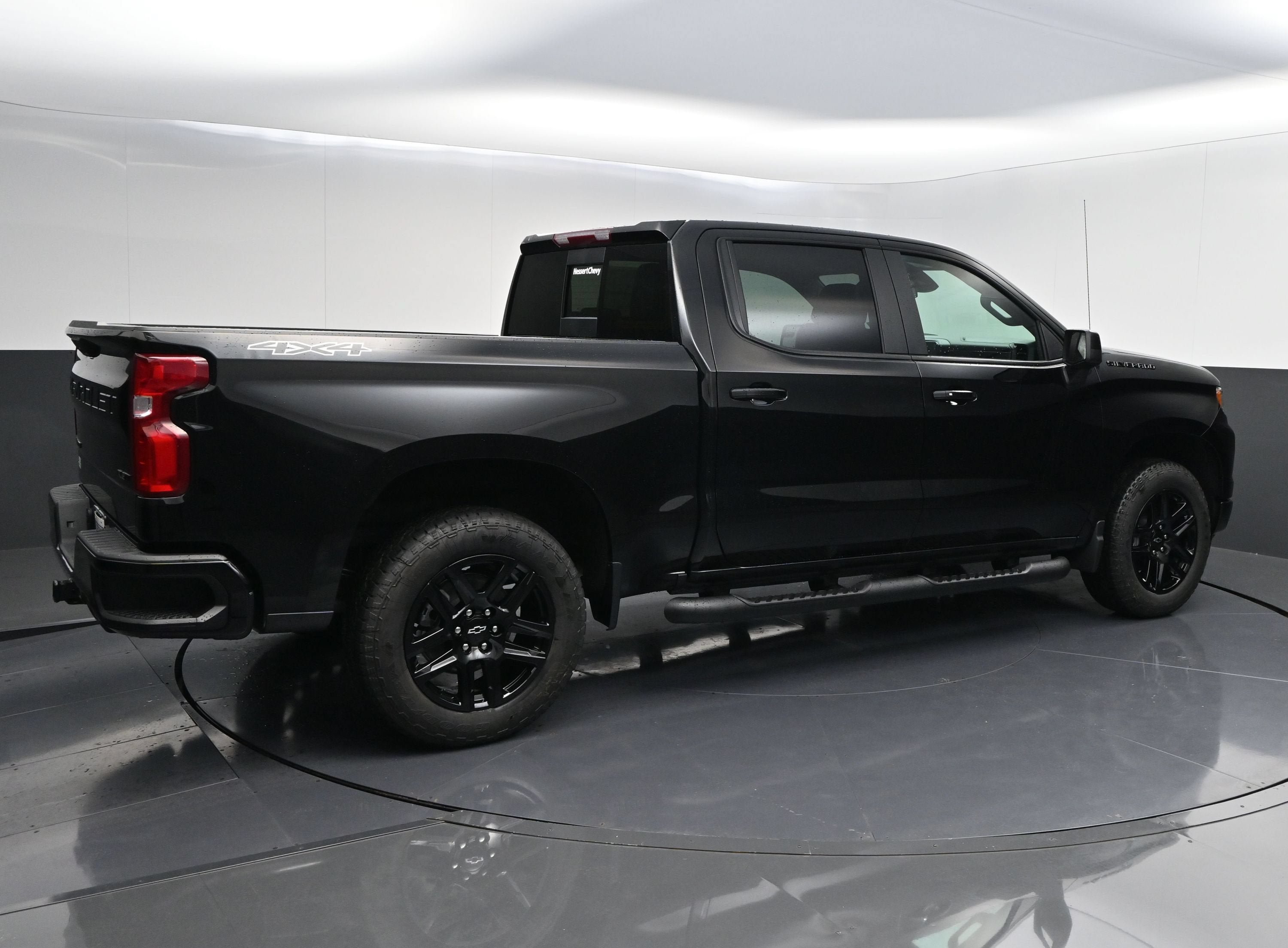 New 2026 Chevrolet Silverado 1500 RST AWD/4WD image 8