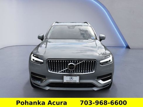 Used 2024 Volvo XC90 T8 Plus AWD/4WD image 2