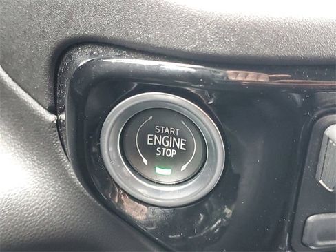 Certified 2024 Chevrolet Silverado 1500 LT Trail Boss w/ Convenience Package II image 25