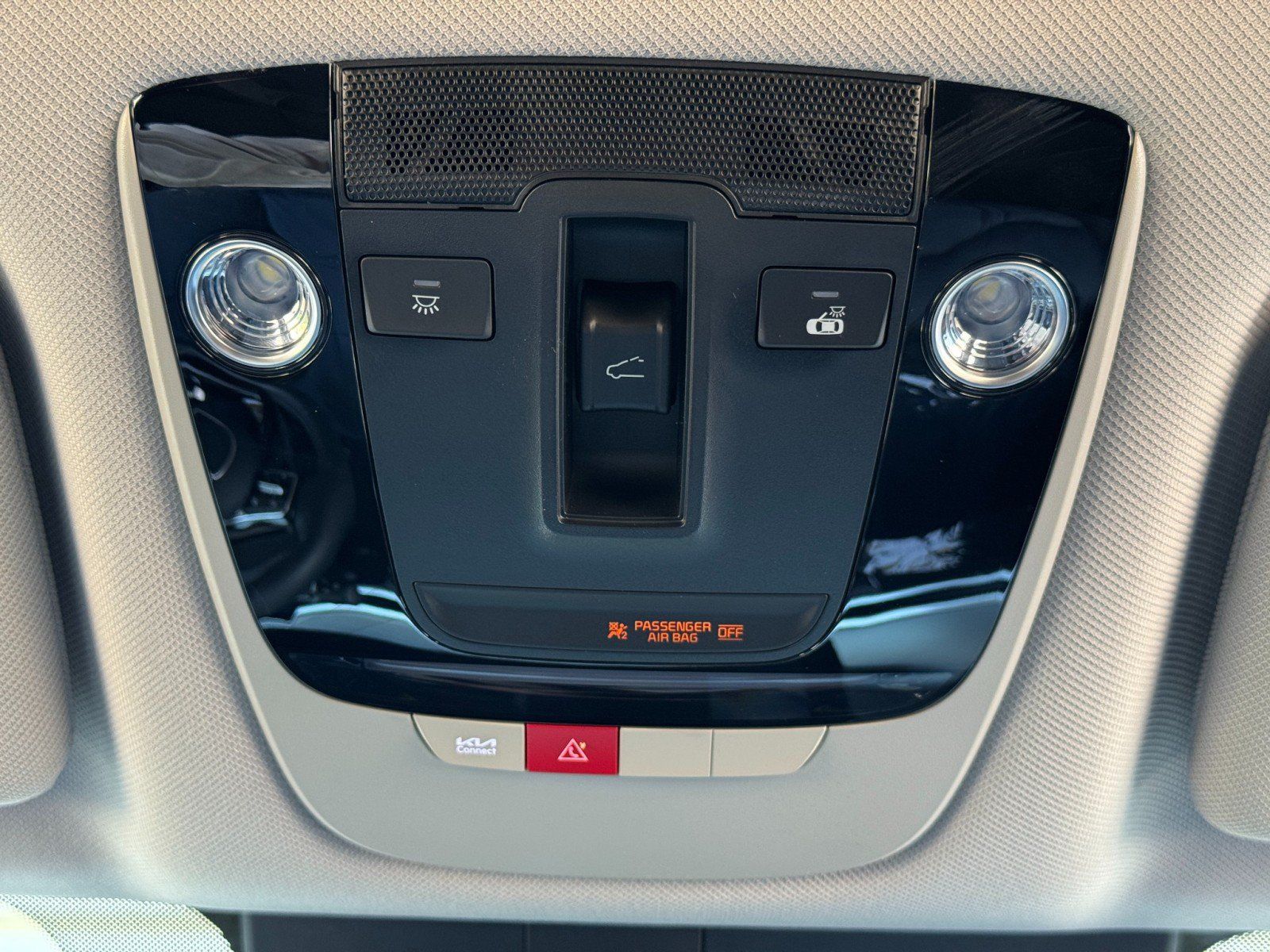 Used 2024 Kia Sorento SX FWD image 33