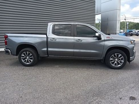 Used 2021 Chevrolet Silverado 1500 LT w/ All Star Edition Plus AWD/4WD image 2
