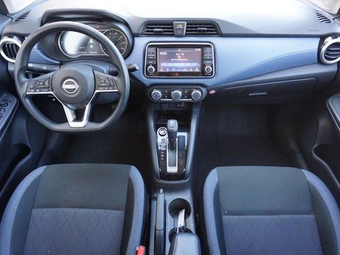 Used 2024 Nissan Versa SV FWD image 28