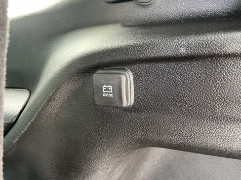 Used 2025 Jeep Grand Cherokee L Laredo w/ Luxury Tech Group I AWD/4WD image 40