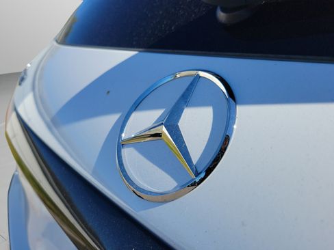 Used 2026 Mercedes-Benz GLC 300 image 30