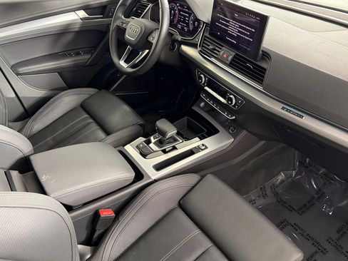 Used 2023 Audi Q5 2.0T Prestige w/ Prestige Package AWD/4WD image 15