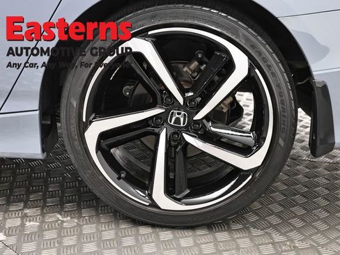 Used 2022 Honda Accord Sport image 32