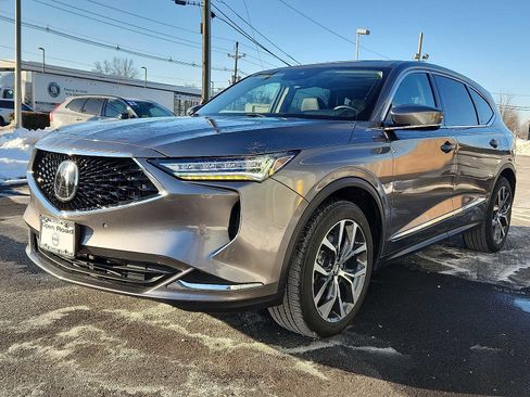 Used 2023 Acura MDX SH-AWD w/ Technology Package image 3