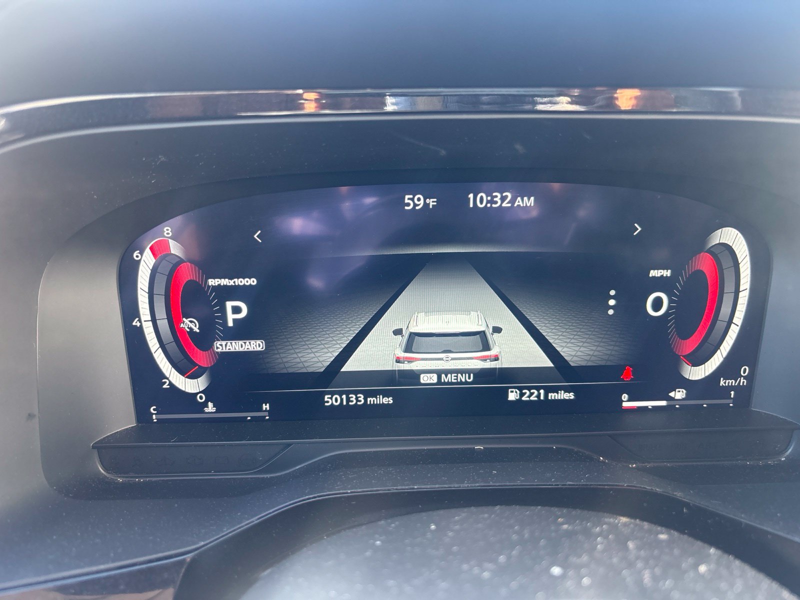 Used 2024 Nissan Pathfinder Platinum FWD image 1