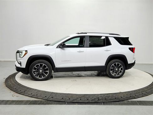 New 2026 GMC Terrain Elevation w/ Elevation Premium Package image 4
