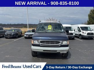Used 2001 Ford E-350 and Econoline 350 Super Duty video 2