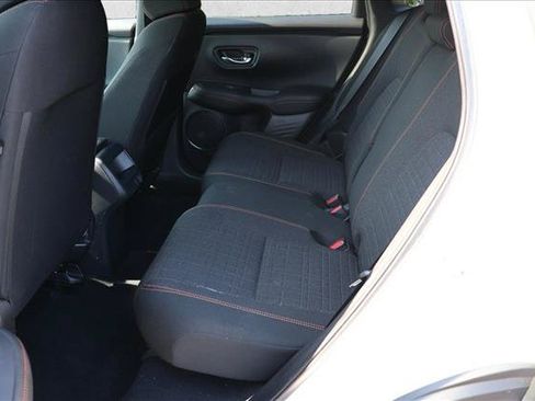 Used 2024 Honda HR-V Sport image 22